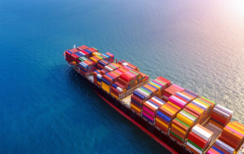 运价跌跌不休!多船司开始新一轮涨价计划!