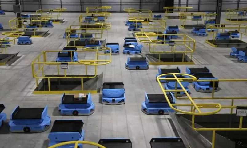 亚马逊推出Sequoia和Digit两个机器人解决方案