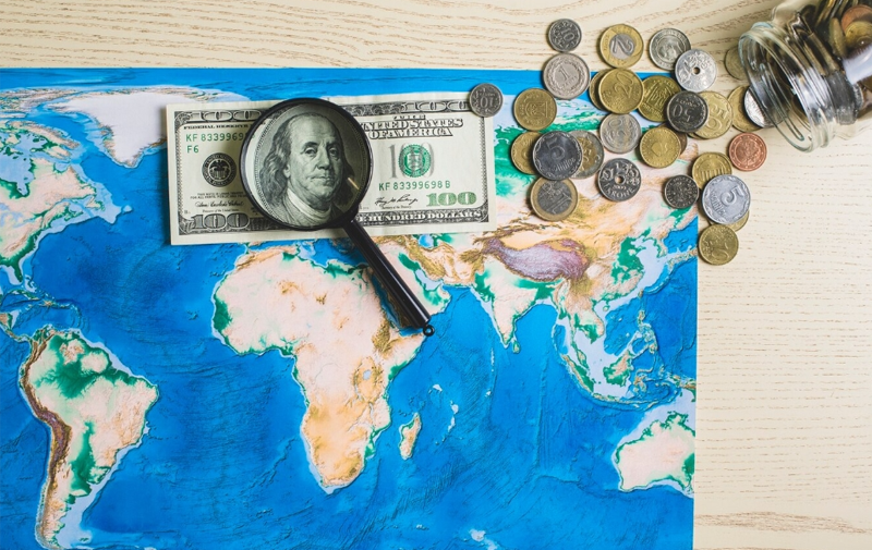 跨境电商的资金流转方式是怎样的？有哪些风险需要注意？